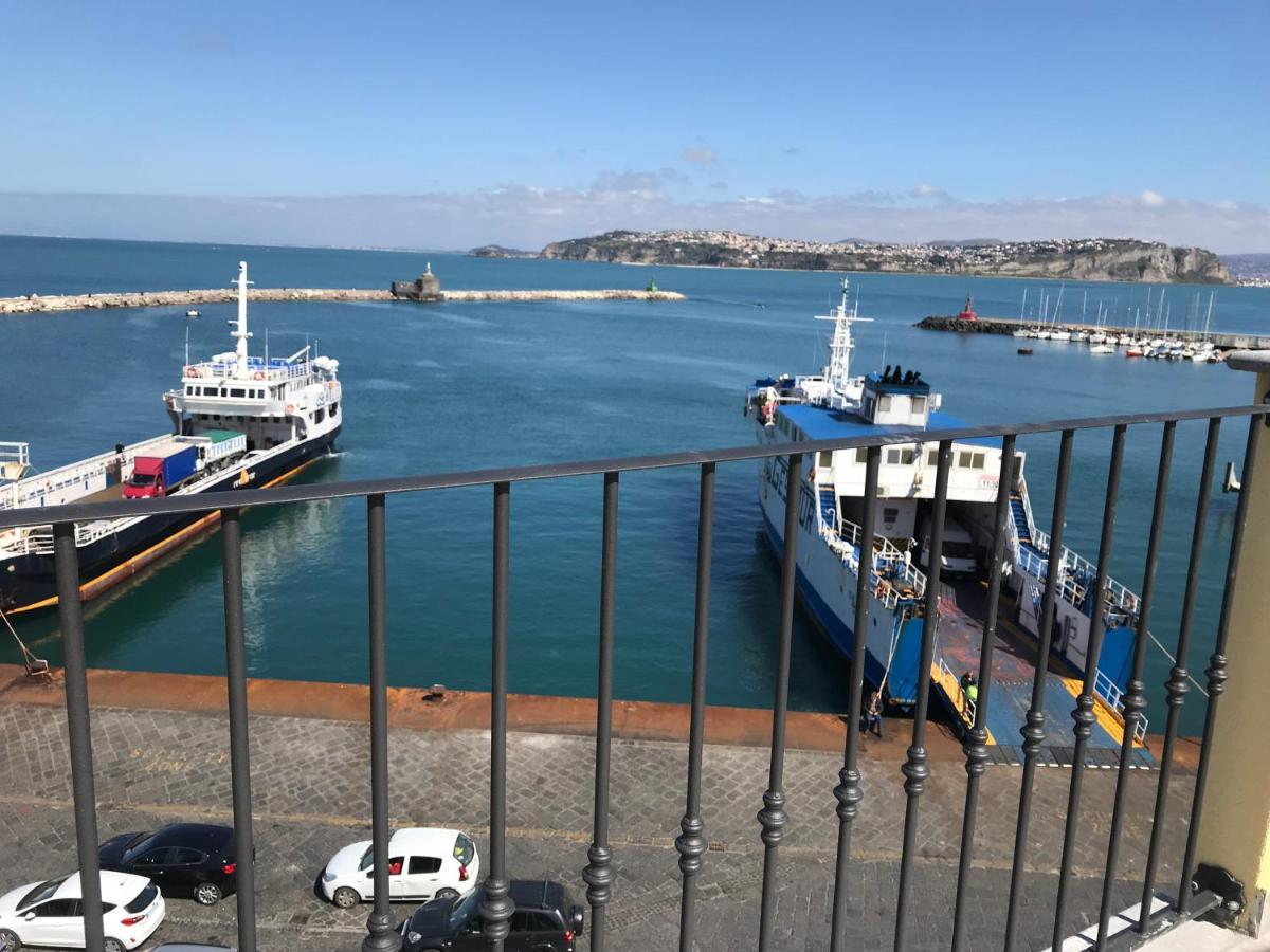 Bed and Breakfast Vento Di Mare Procida Exterior foto