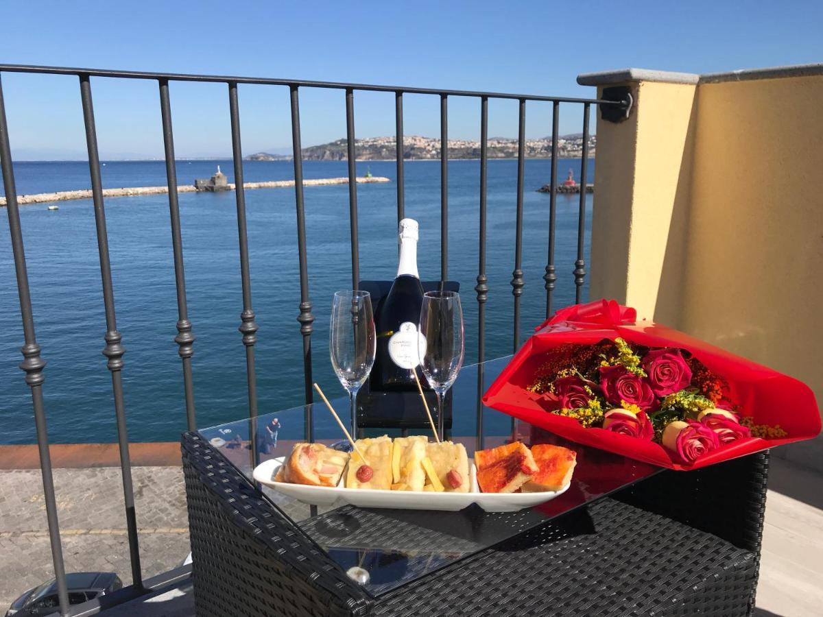 Bed and Breakfast Vento Di Mare Procida Exterior foto