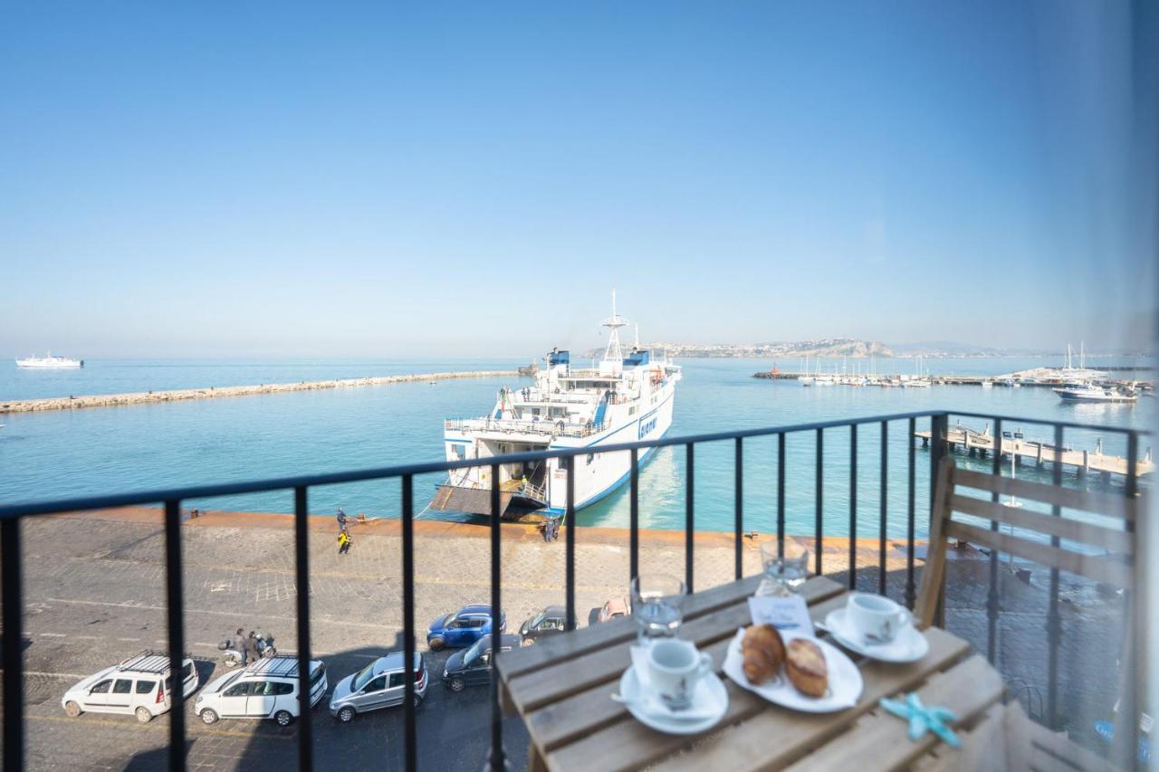 Bed and Breakfast Vento Di Mare Procida Exterior foto